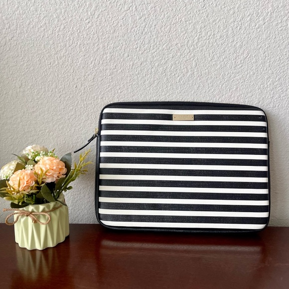 Kate Spade Monochrome Striped Sleeve - Picture 1 of 7